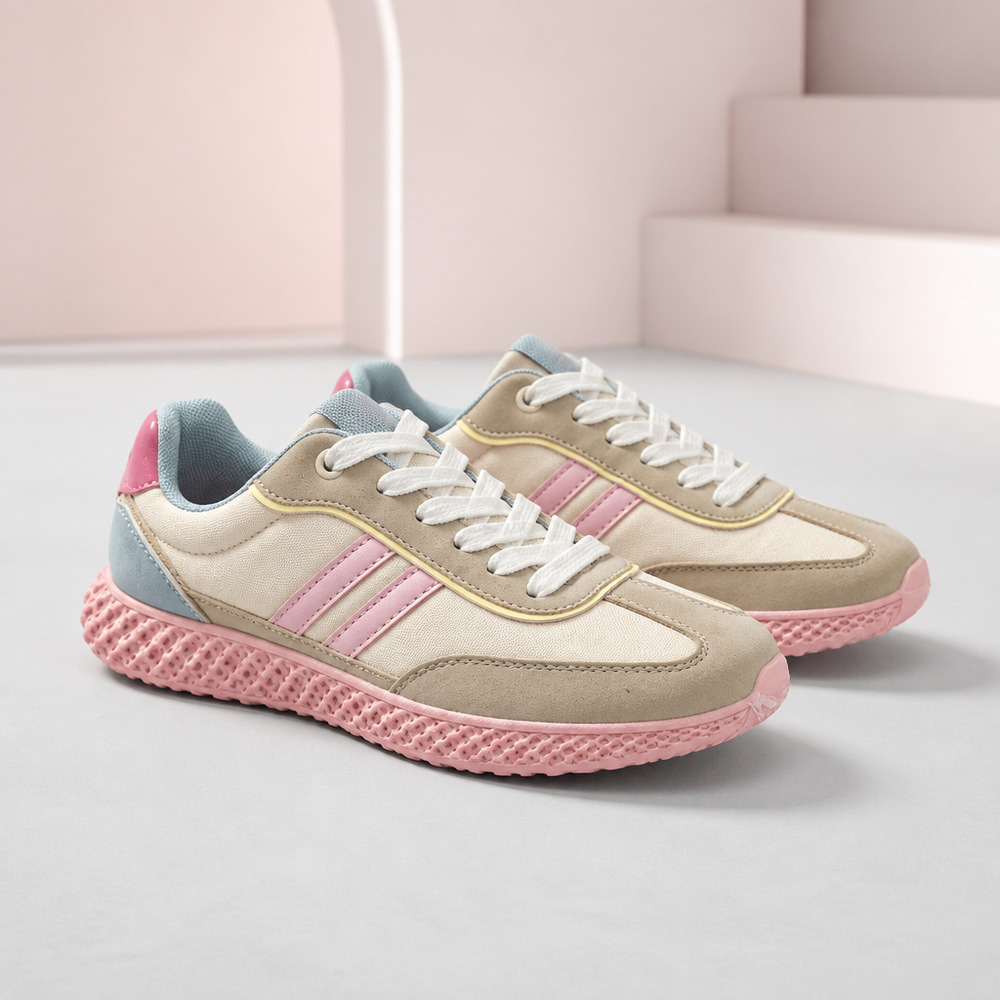 NWOB Girls Lace up Sneakers Size EU37 US 5- 5.5